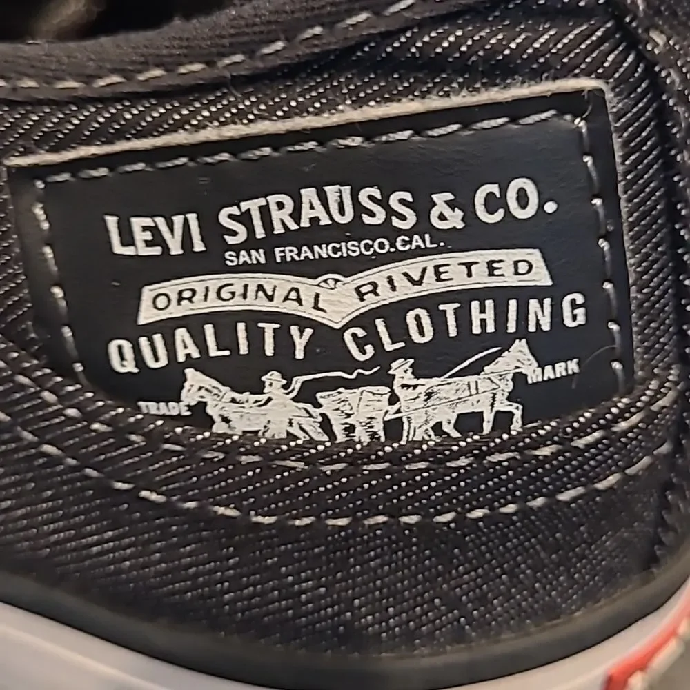 Levi mens black and white Sneakers sz 9.5